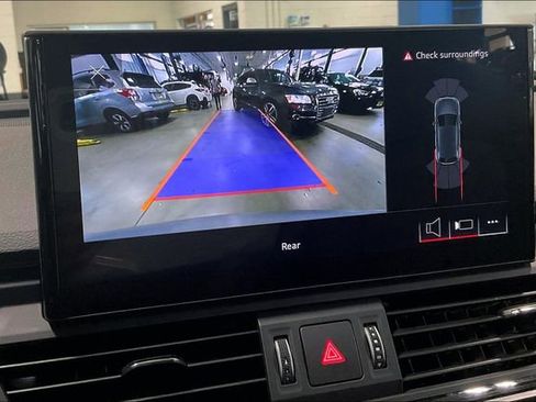 Certified 2023 Audi Q5 2.0T Premium w/ Convenience Package image 21