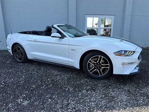 Used 2020 Ford Mustang GT Premium image 13