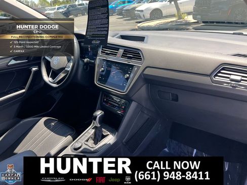 Used 2024 Volkswagen Tiguan SE AWD/4WD image 16