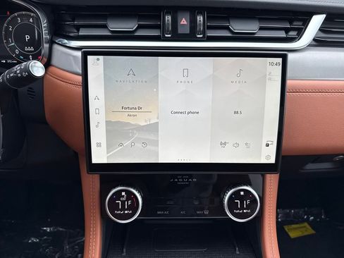 New 2026 Jaguar F-PACE R-Dynamic S image 23