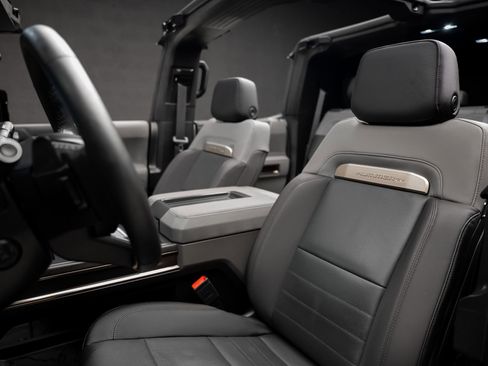 Used 2024 GMC Hummer EV 3X AWD/4WD image 63