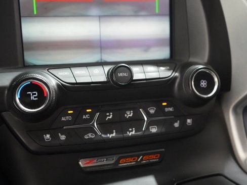 Used 2016 Chevrolet Corvette Z06 w/ 3LZ Preferred Equipment Group image 25