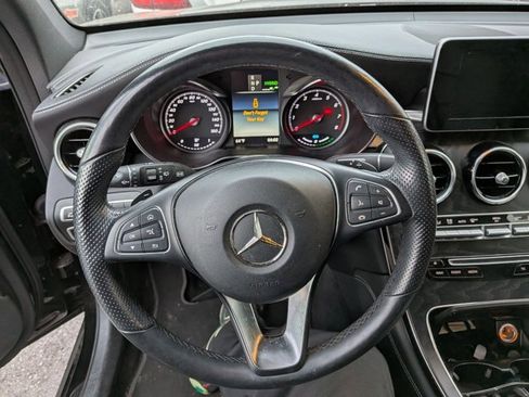 Certified 2019 Mercedes-Benz GLC 350e 4MATIC image 7