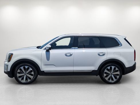 Used 2022 Kia Telluride S FWD image 8