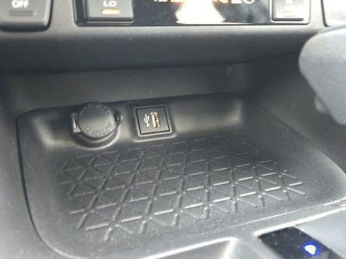 Used 2024 Toyota RAV4 XLE w/ Convenience Package image 16