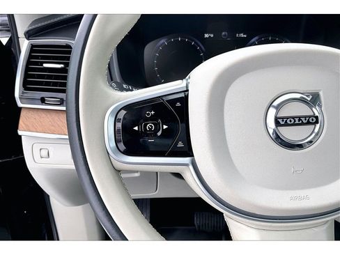 Used 2020 Volvo XC90 T6 Inscription image 11