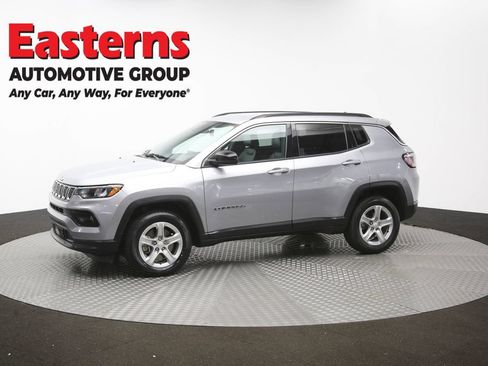 Used 2024 Jeep Compass Latitude AWD/4WD image 54