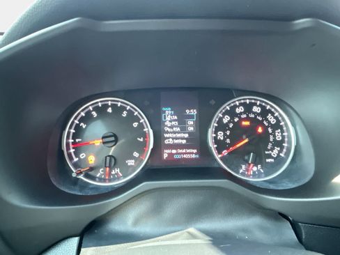 Used 2019 Toyota RAV4 LE w/ All Weather Liner Package AWD/4WD image 19