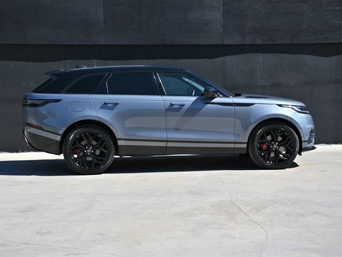 Used 2024 Land Rover Range Rover Velar Dynamic SE image 10
