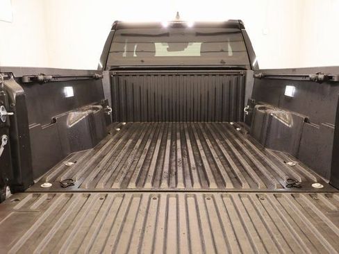 Certified 2025 Toyota Tacoma SR5 image 24