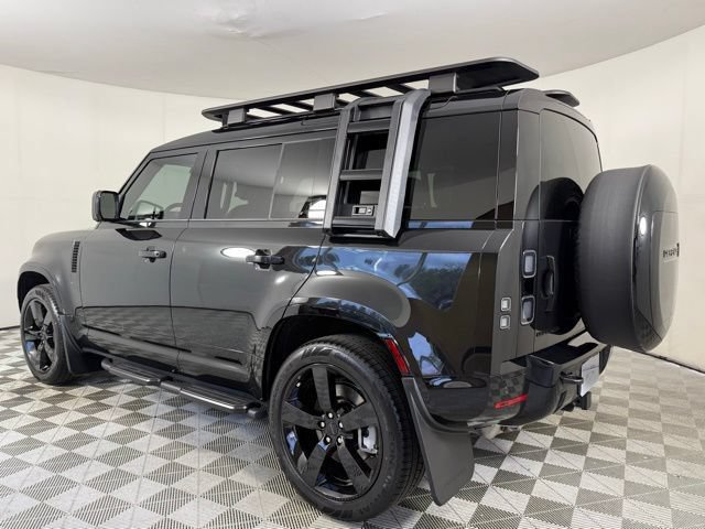 New 2026 Land Rover Defender 110 X-Dynamic SE AWD/4WD image 4