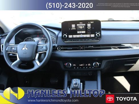 Used 2024 Mitsubishi Outlander SE image 18