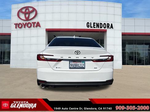 Used 2026 Toyota Camry SE w/ Multimedia Upgrade Package FWD image 9