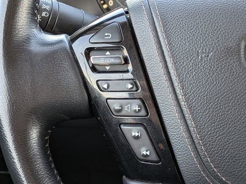 Used 2023 Nissan Armada Platinum w/ Captain's Chairs Package image 29