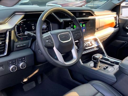 Used 2024 GMC Sierra 1500 Denali w/ Denali Reserve Package image 17