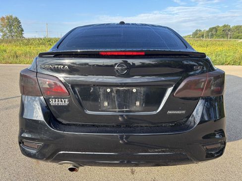 Used 2018 Nissan Sentra SR w/ SR Midnight Edition Package FWD image 4