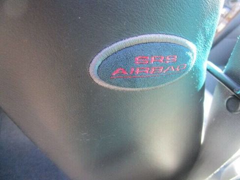 Used 2000 Subaru Outback Limited image 23