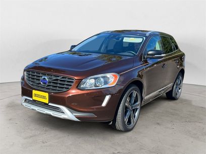 Used 2017 Volvo XC60 T6 Dynamic w/ Preferred Option Package