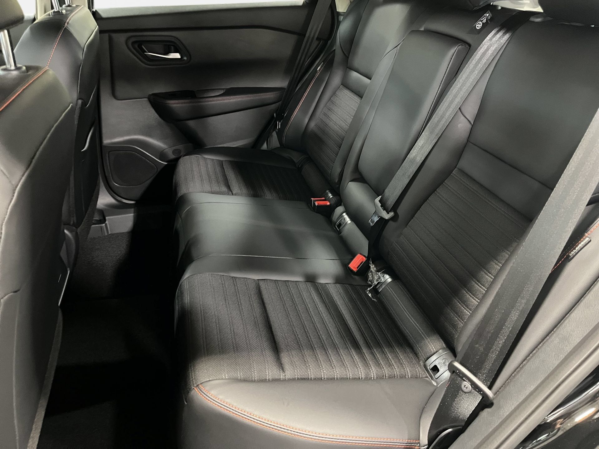 New 2026 Nissan Rogue SV w/ Rock Creek Premium Package AWD/4WD image 14