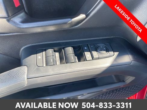 Certified 2026 Toyota Tacoma SR5 AWD/4WD image 24
