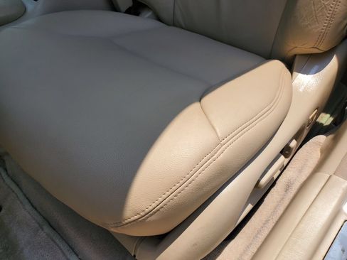 Used 2002 Lexus ES 330 FWD image 16