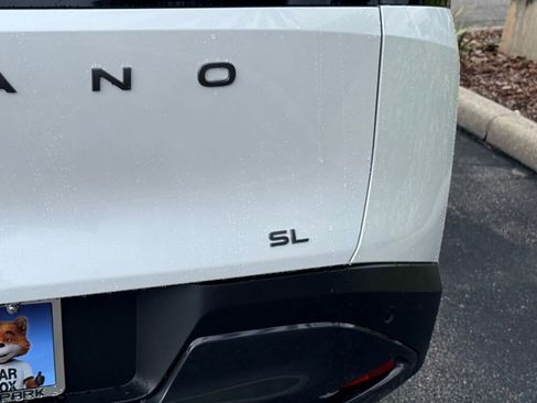 Used 2026 Nissan Murano SL image 12