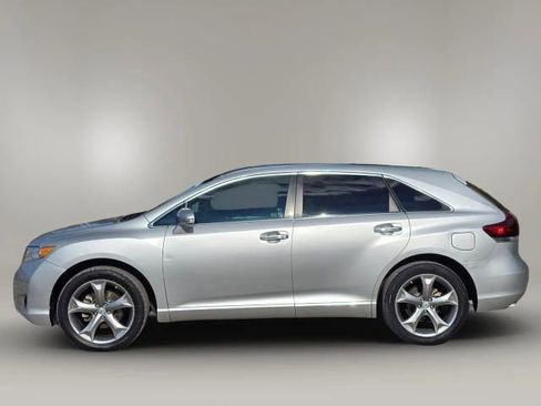 Used 2013 Toyota Venza image 8