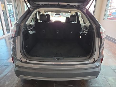 Used 2024 Ford Edge SEL AWD/4WD image 6