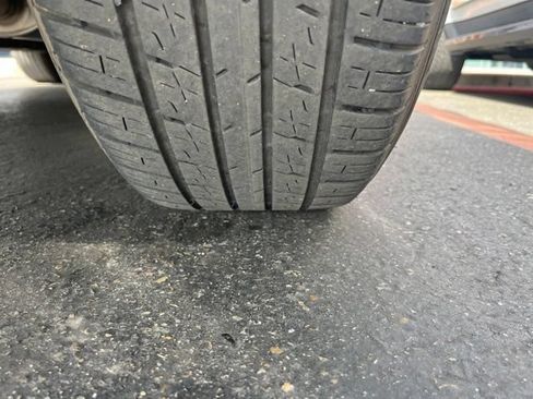 Used 2017 Honda CR-V LX image 9
