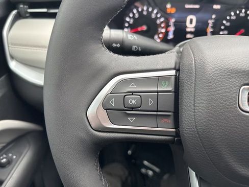 New 2026 Jeep Compass Limited image 13