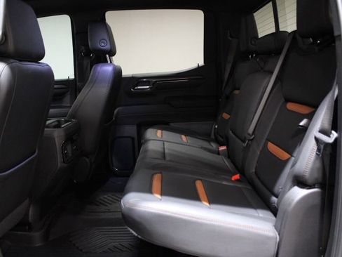 Used 2024 GMC Sierra 1500 AT4 w/ Technology Package image 16