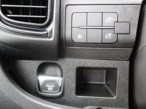Used 2026 RAM ProMaster 2500 w/ Convenience Group FWD image 10