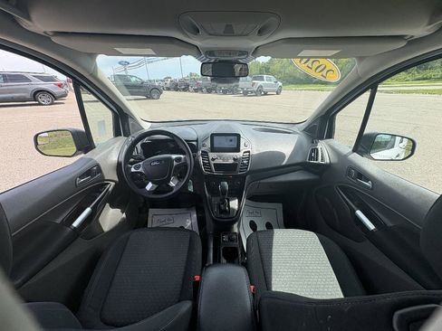 Used 2020 Ford Transit Connect XLT FWD image 15