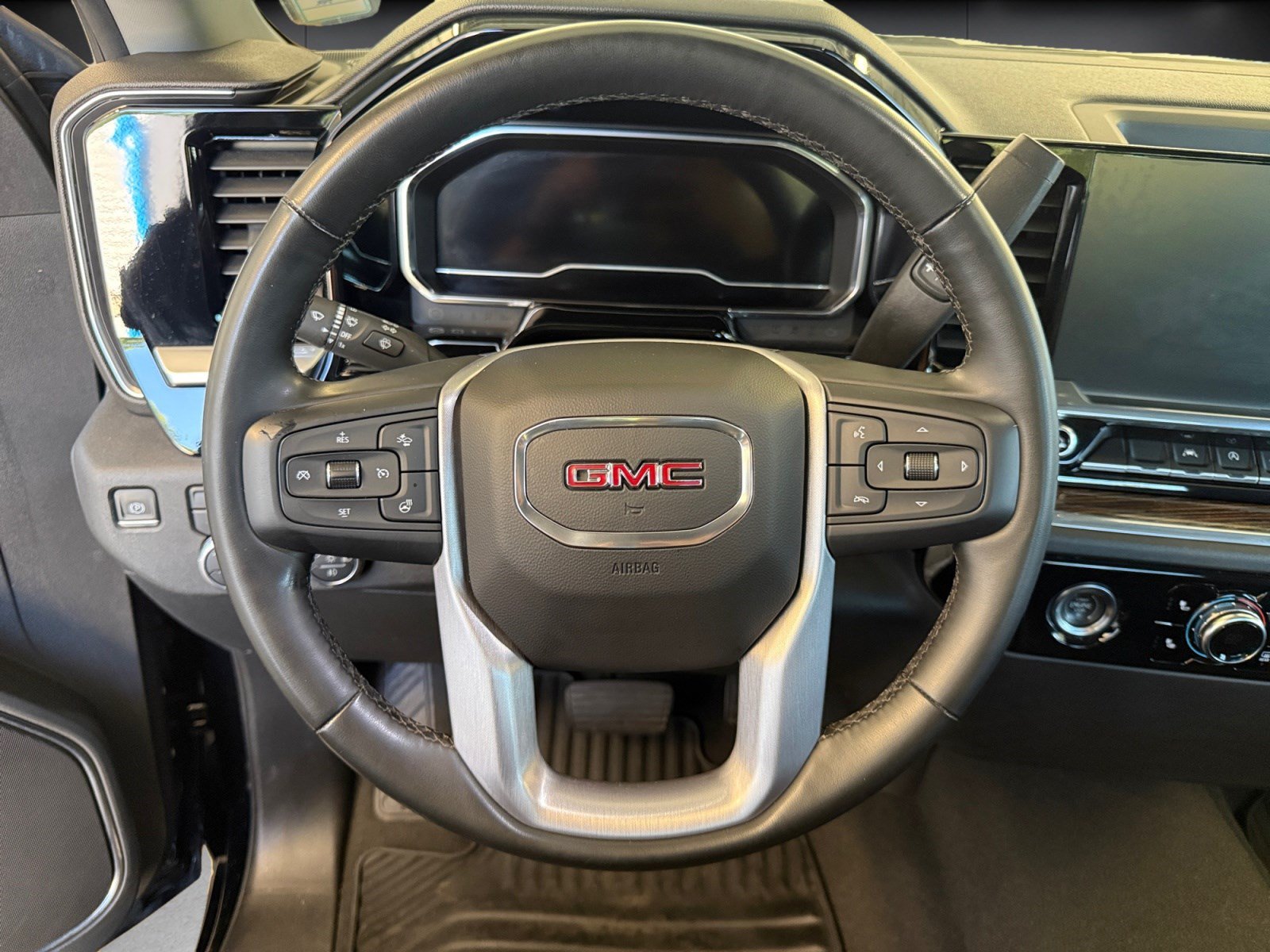 Used 2023 GMC Sierra 1500 Elevation AWD/4WD image 23