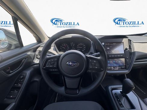 Used 2024 Subaru Crosstrek 2.0i image 9
