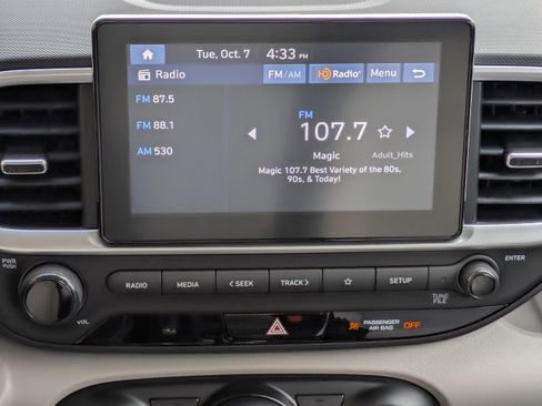 New 2026 Hyundai Venue SEL image 21