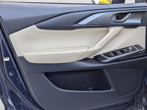 Used 2019 MAZDA CX-9 Touring image 8