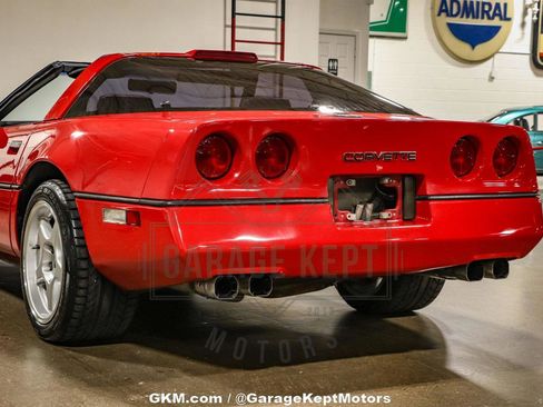 Used 1987 Chevrolet Corvette Coupe image 41
