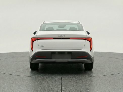 Used 2025 Kia K4 FWD image 7