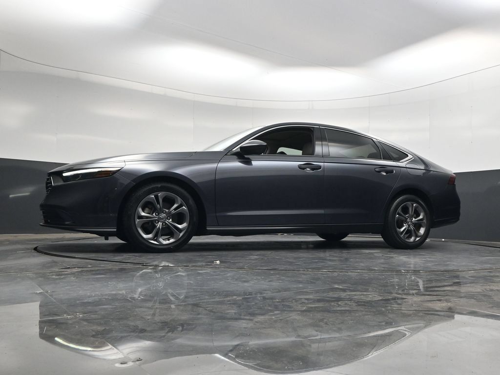 Used 2024 Honda Accord EX image 30