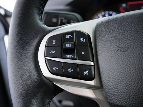 Used 2023 Ford Explorer Limited w/ Limited Technology Package AWD/4WD image 26