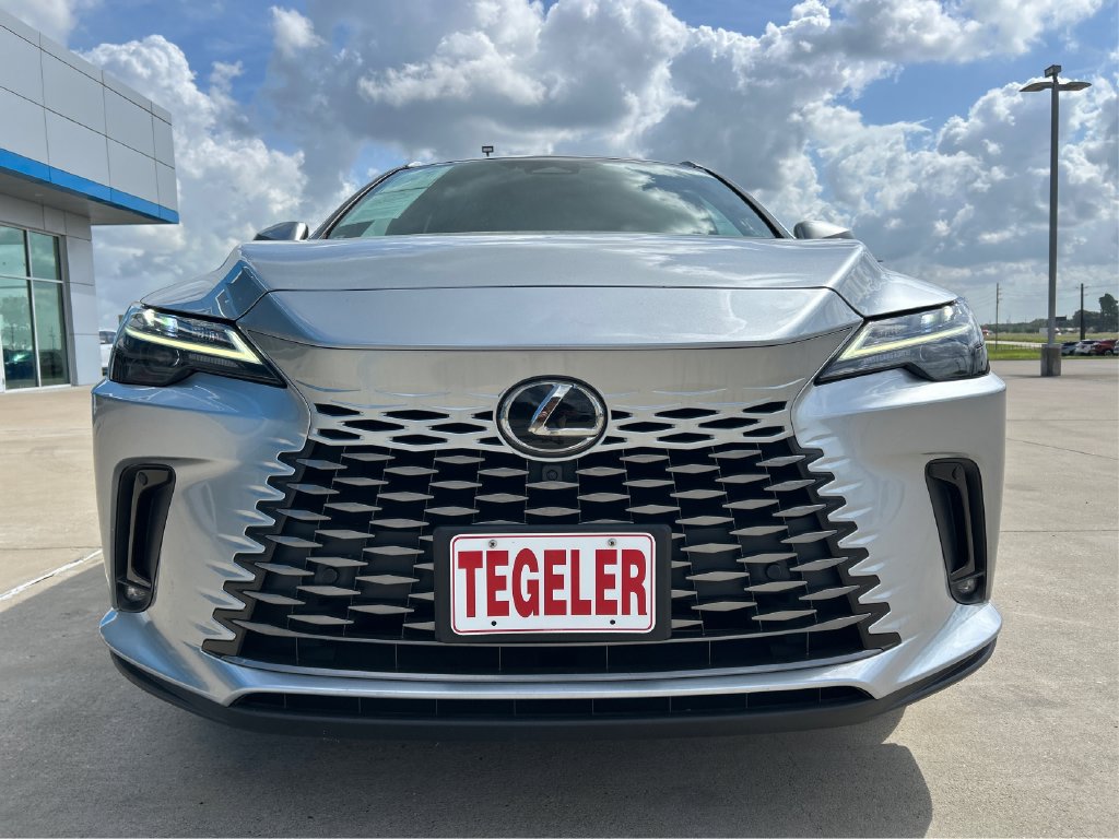 Used 2023 Lexus RX 350 Premium Plus w/ Accessory Package (Z1) AWD/4WD image 18