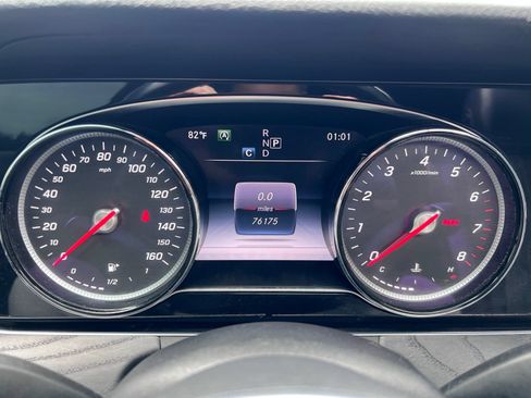 Used 2019 Mercedes-Benz E 300 image 36