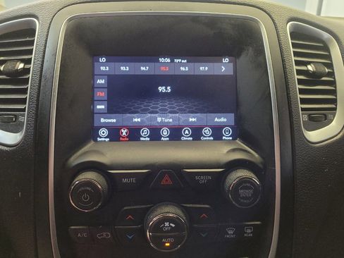 Used 2019 Dodge Durango SXT AWD/4WD image 25