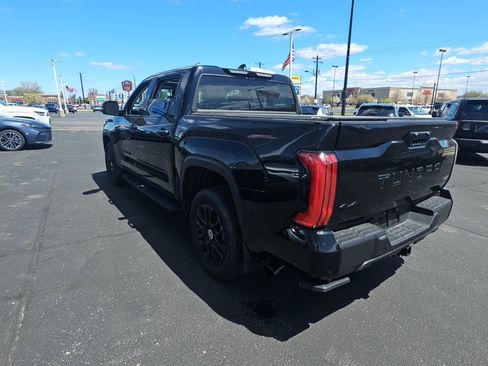 Used 2024 Toyota Tundra Limited AWD/4WD image 5
