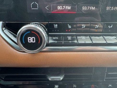 Used 2023 GMC Canyon AT4 w/ AT4 Premium Package image 21