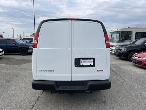 New 2024 GMC Savana 2500 w/ Driver Convenience Package image 4