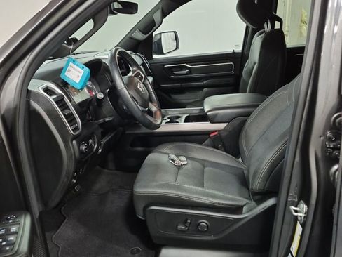 Used 2022 RAM 1500 Big Horn AWD/4WD image 4