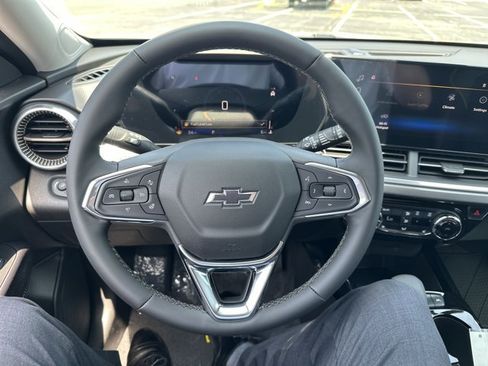 New 2025 Chevrolet Trax ACTIV w/ Driver Confidence Package image 13