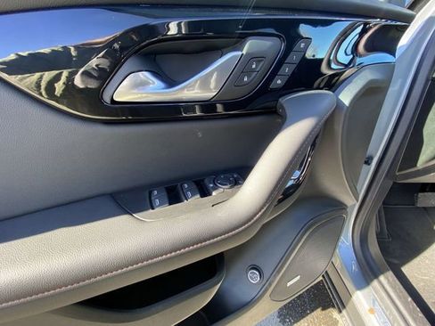 New 2025 Chevrolet Blazer RS w/ Driver Confidence II Package AWD/4WD image 13